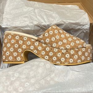 Beach by Matisse Women’s Terry Platform Daisy Cork Sandals